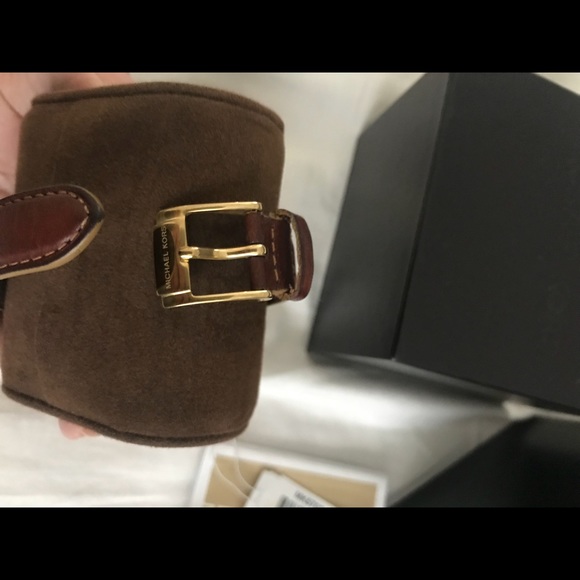 MICHAEL KORS CHRONO GOLD WATCH LEATHER STRAP $225 - Picture 3 of 8